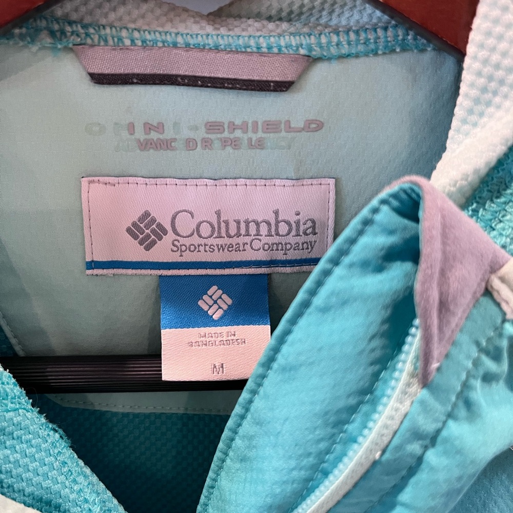 COLUMBIA women’s lightweight jacket size medium - Picture 2 of 5